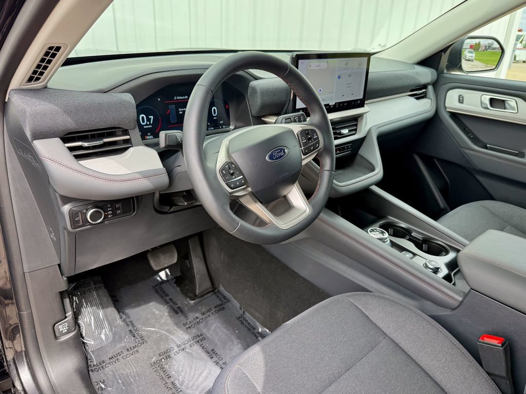 New 2026 Ford Explorer Active AWD/4WD image 10