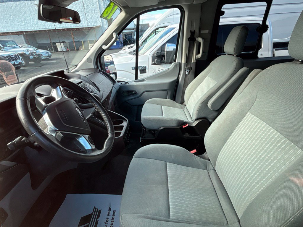 Used 2016 Ford Transit 350 XL RWD image 7