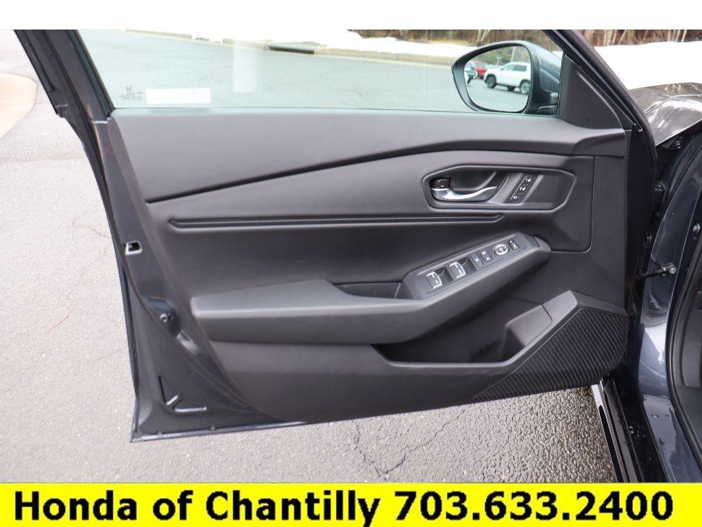 Certified 2025 Honda Accord EX-L image 19