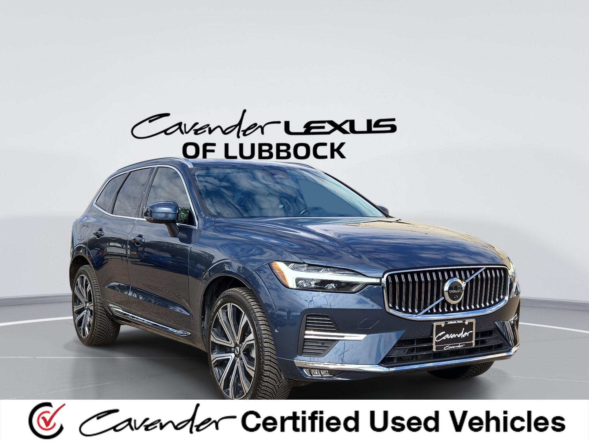 Used 2023 Volvo XC60 B5 Ultimate w/ Climate Package