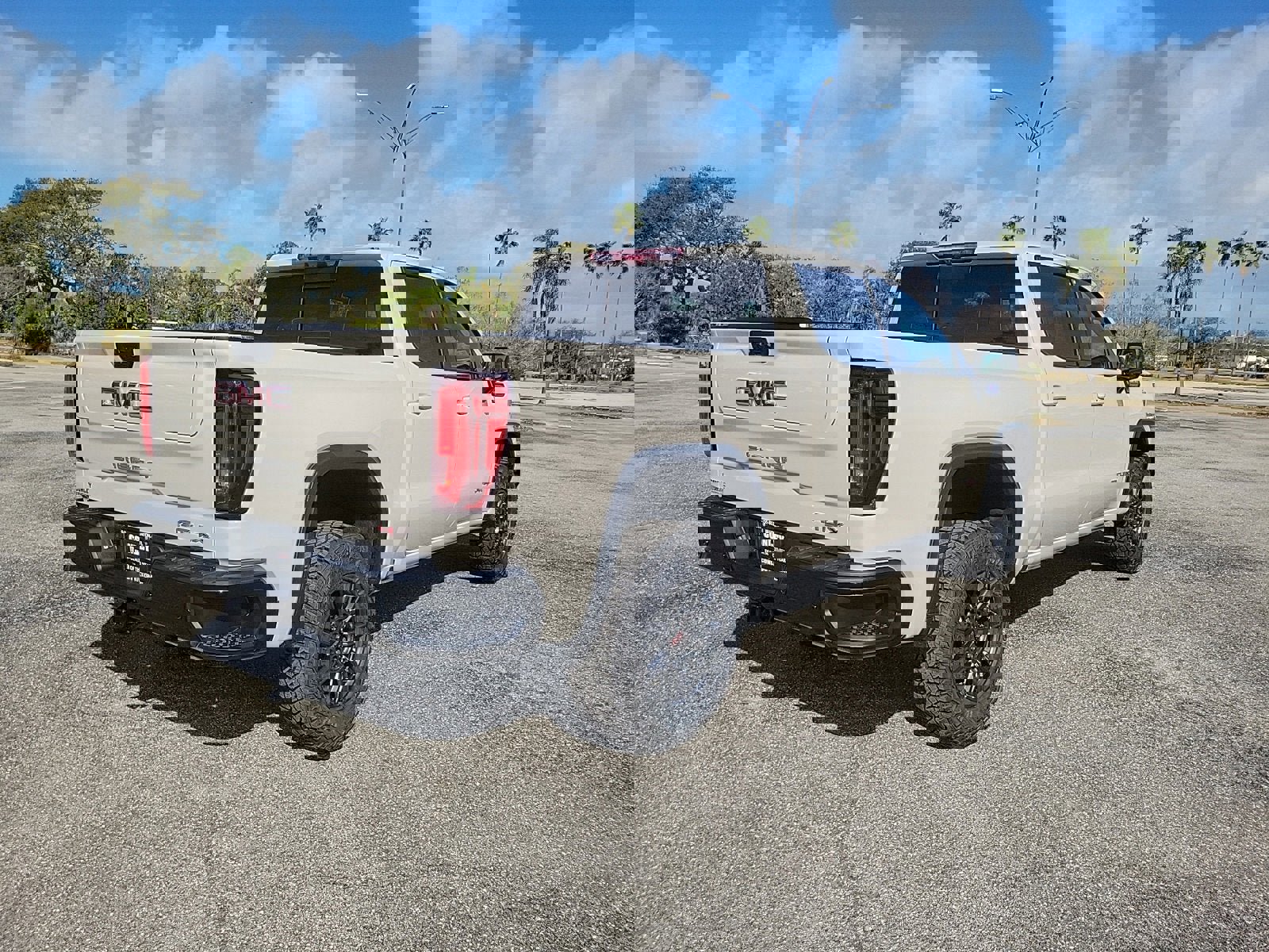 New 2026 GMC Sierra 1500 AT4X image 5