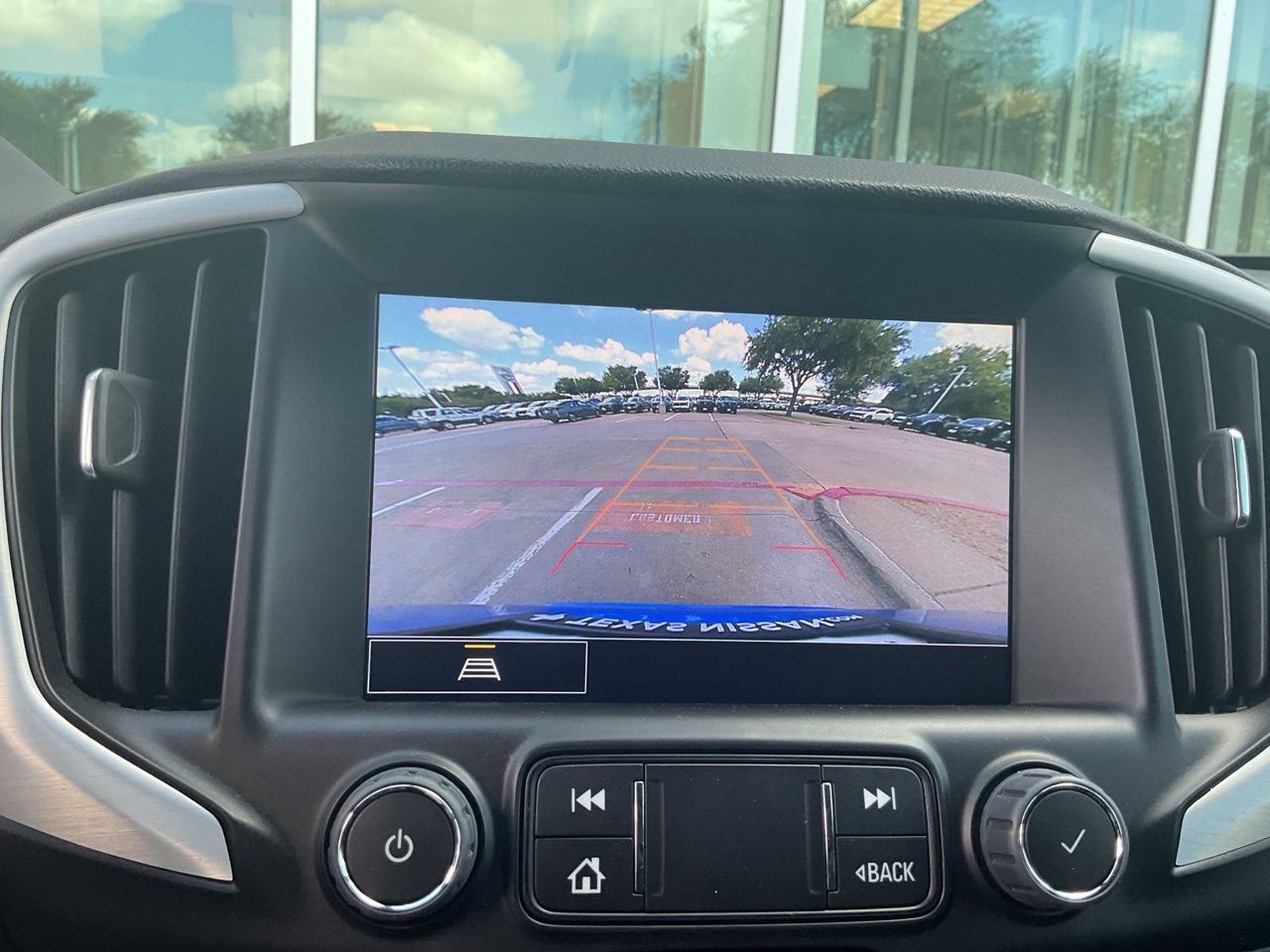 Used 2024 GMC Terrain SLT w/ Infotainment Package II AWD/4WD image 28