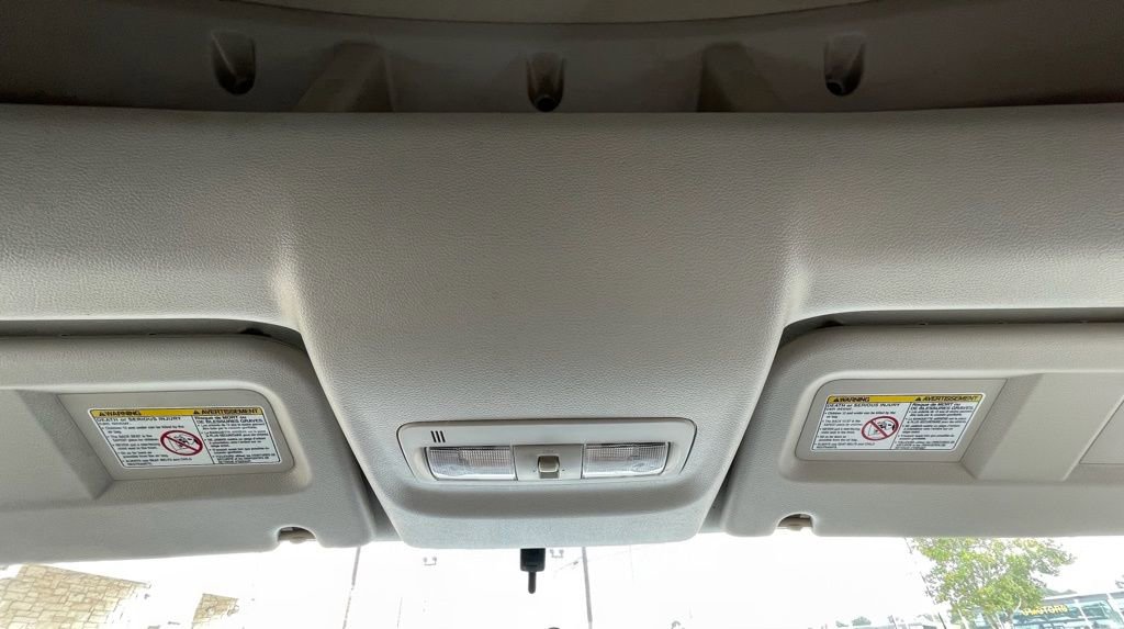 Used 2020 Nissan NV 2500 SV image 28