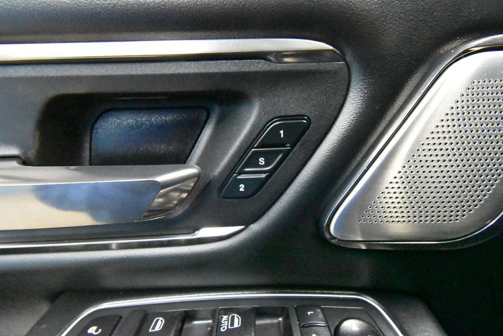 Used 2020 RAM 1500 Limited AWD/4WD image 7