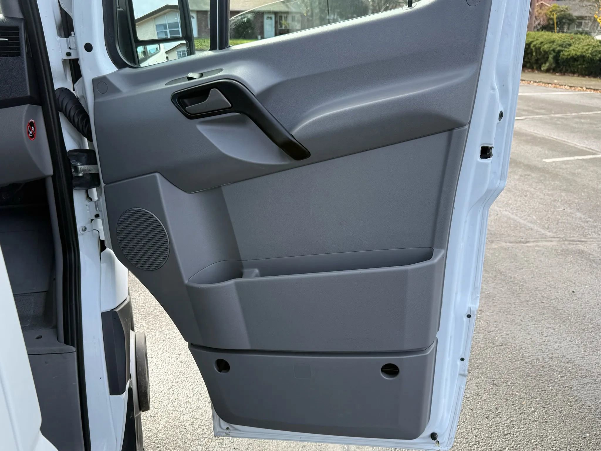 Used 2016 Mercedes-Benz Sprinter 3500 image 16