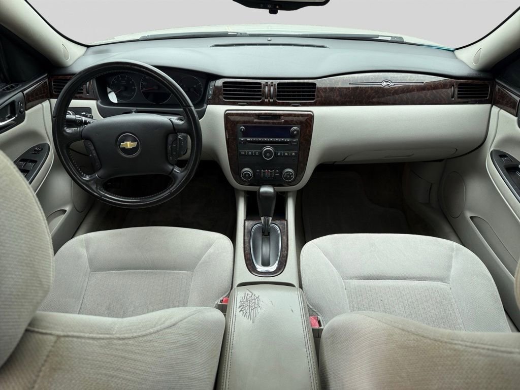 Used 2012 Chevrolet Impala LT w/ LT Sunroof Package FWD image 17