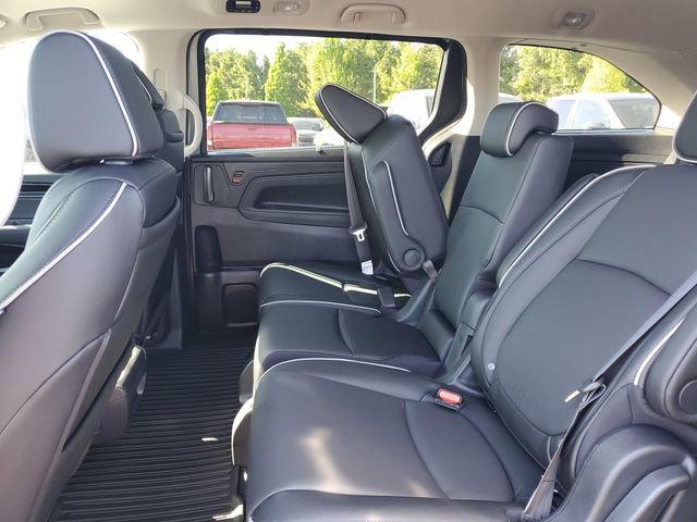 New 2026 Honda Odyssey Touring image 12