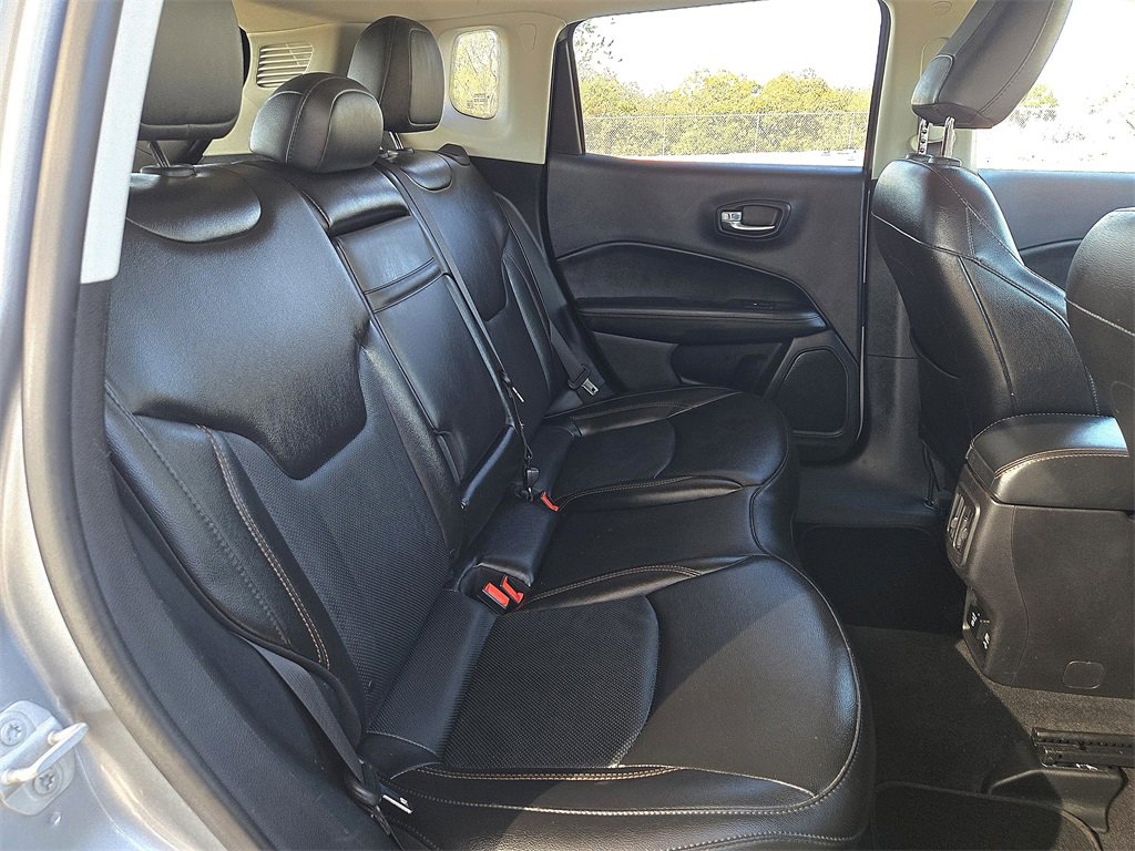 Used 2020 Jeep Compass Limited image 29