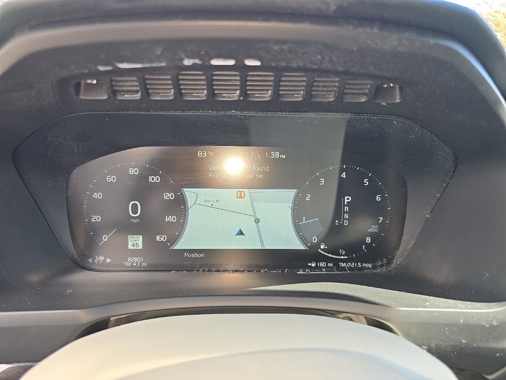 Used 2019 Volvo XC90 T6 Momentum w/ Protection Package Premier image 16