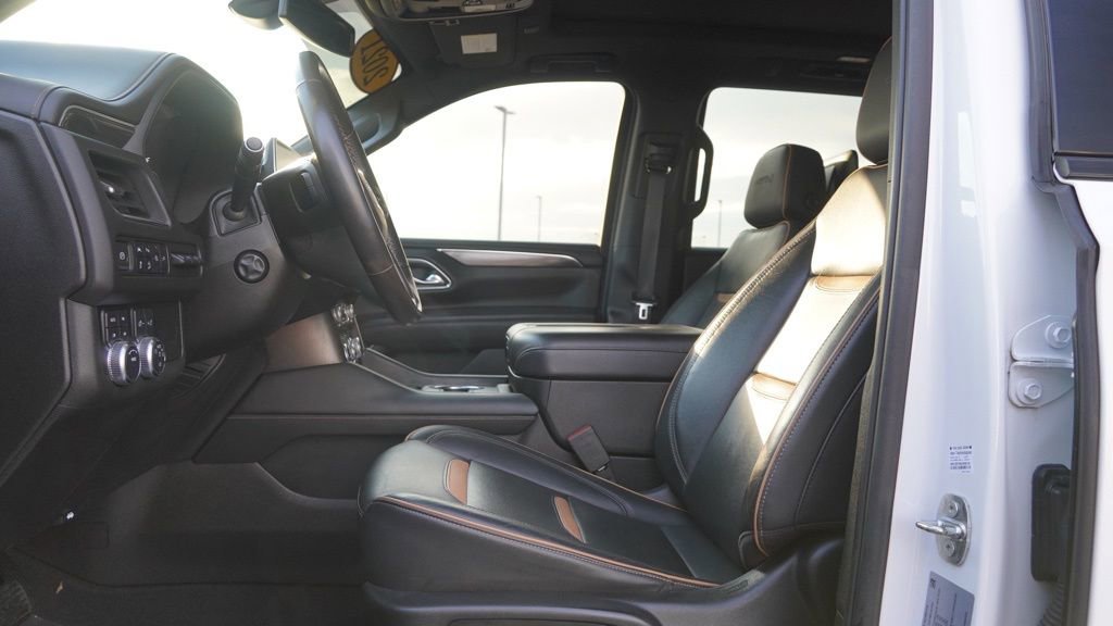 Used 2021 GMC Yukon AT4 w/ Rear Media and Nav Package image 12