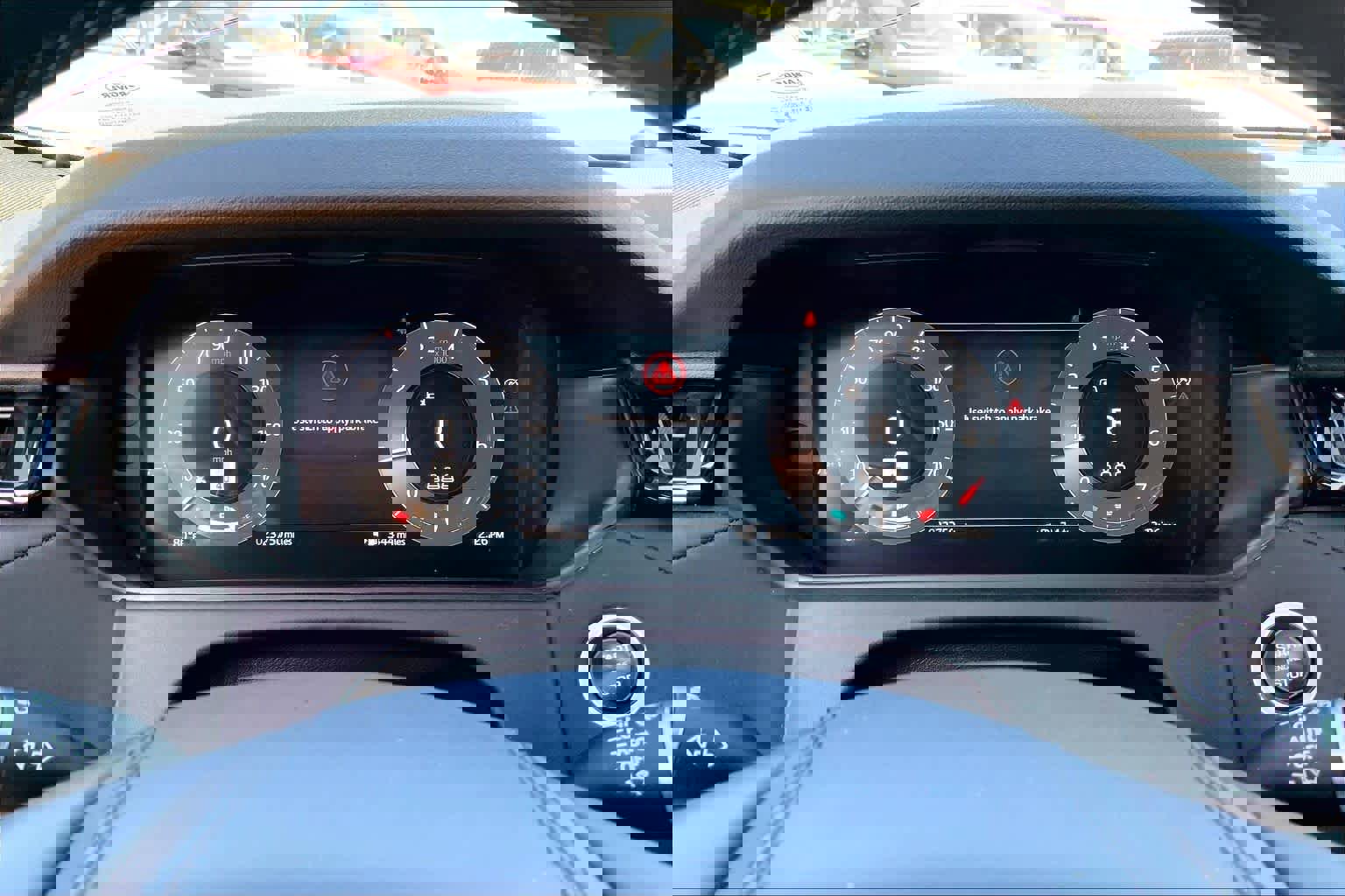 Certified 2025 Land Rover Range Rover Velar Dynamic SE image 23