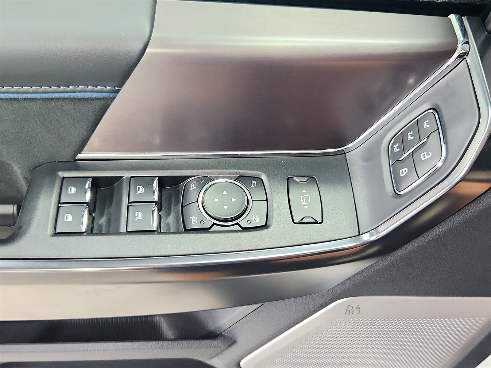 New 2026 Ford F350 Platinum image 40