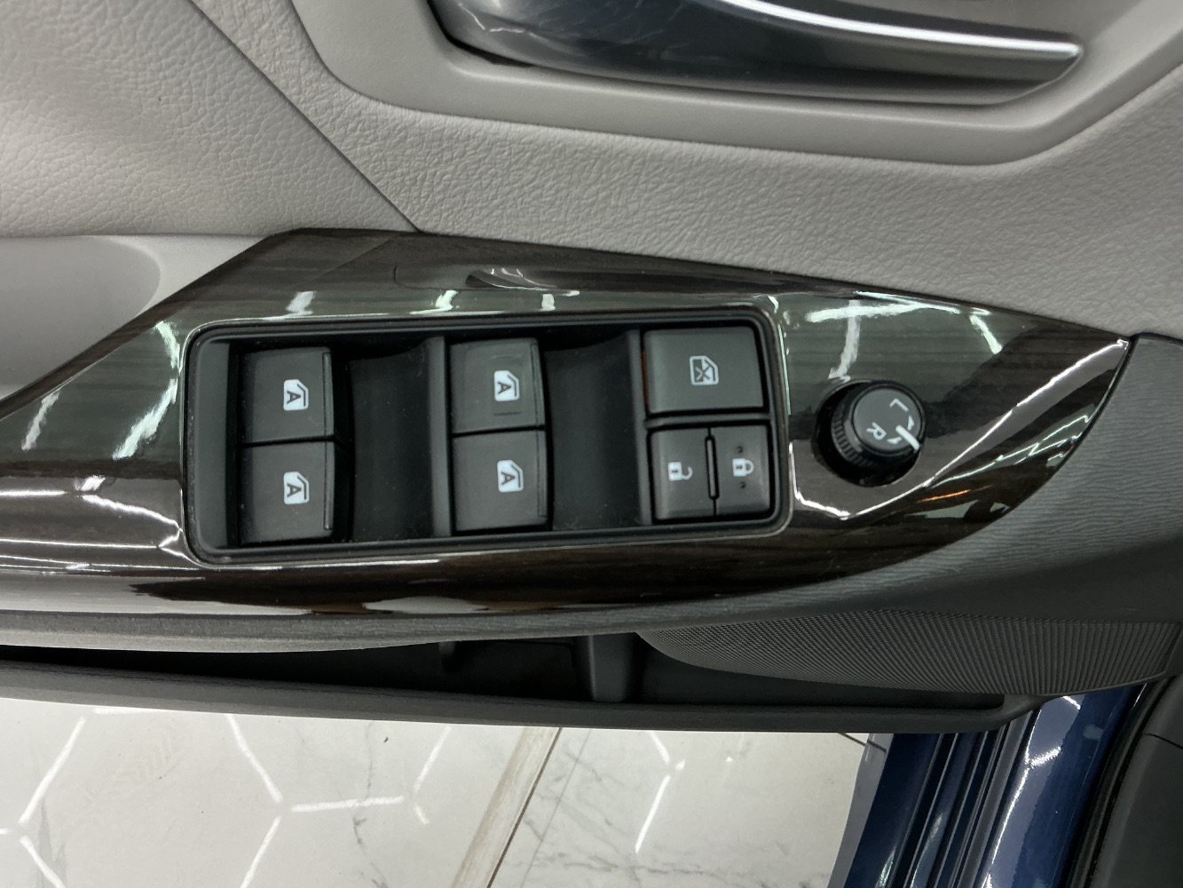 Used 2020 Toyota Sienna XLE AWD/4WD image 37