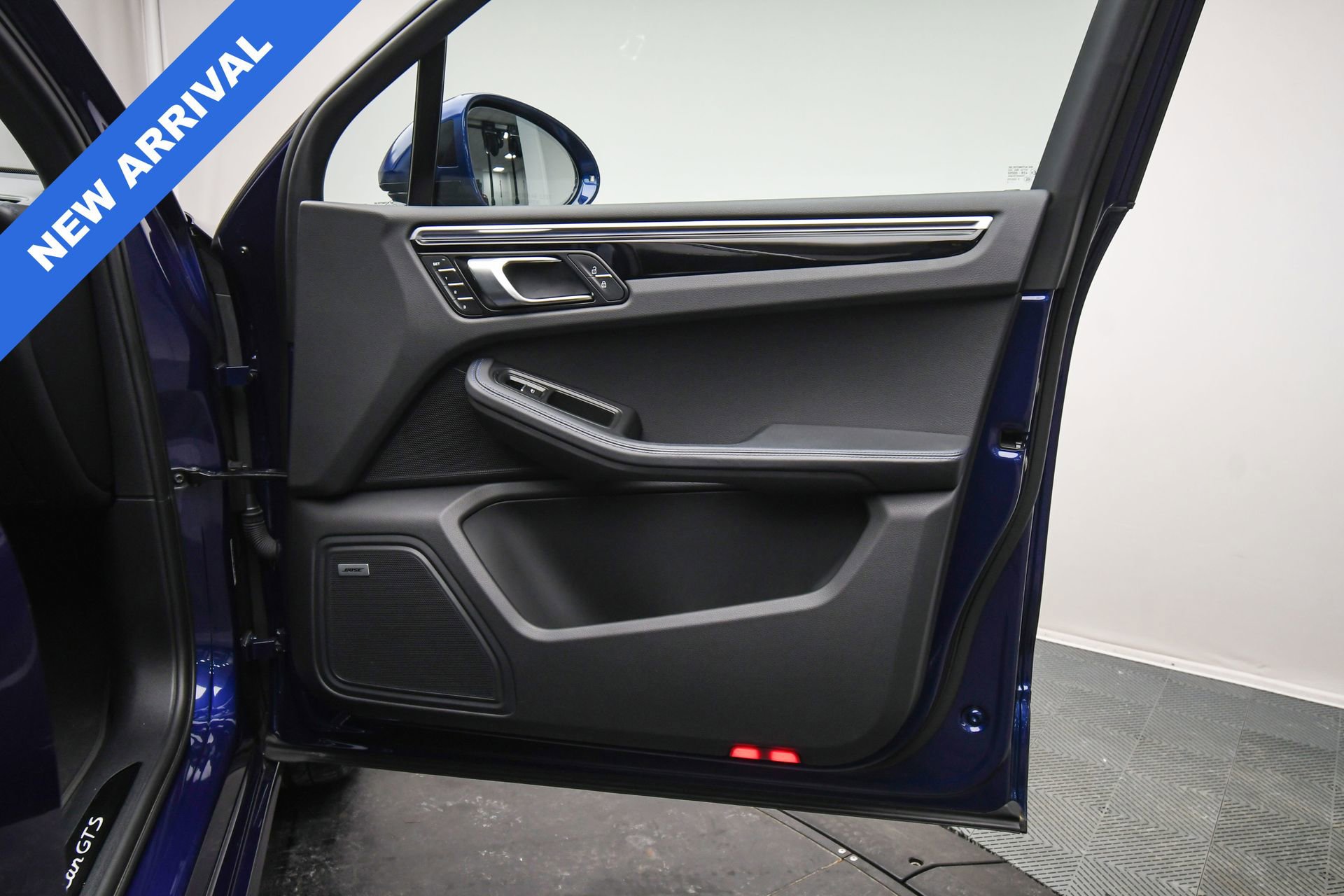 Used 2022 Porsche Macan GTS image 46