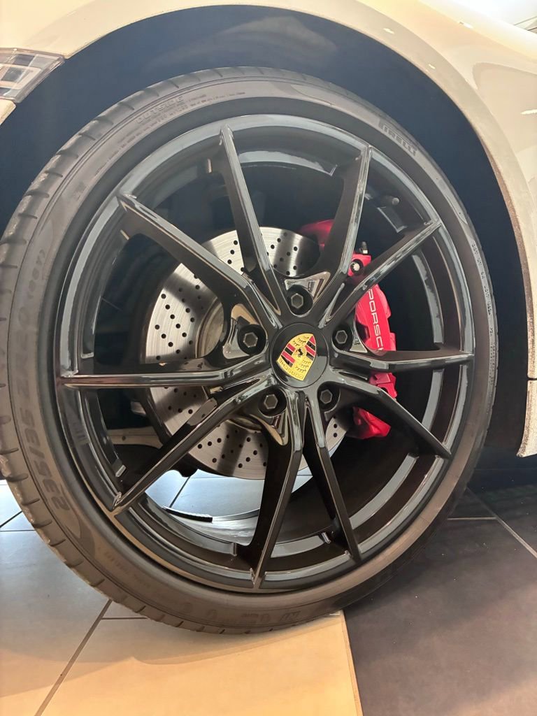 Used 2024 Porsche 718 Cayman S RWD image 18