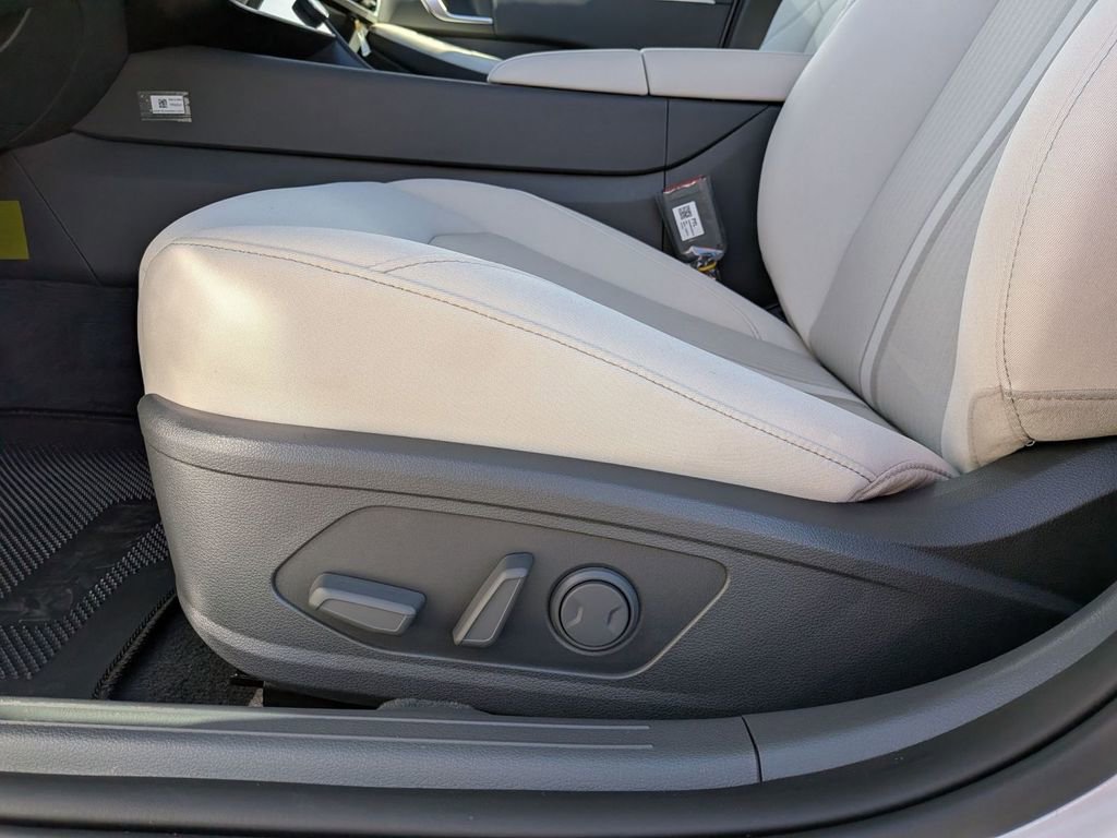 New 2026 Hyundai Sonata SEL FWD image 17