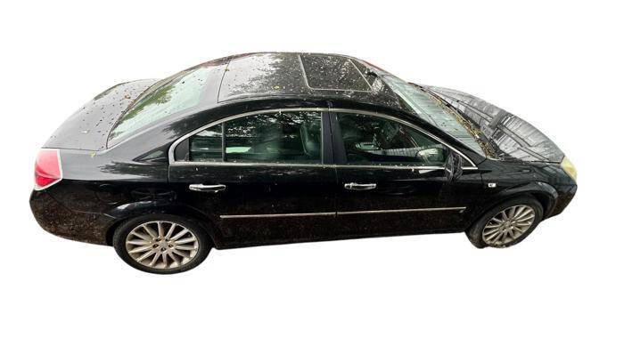 Used 2007 Saturn Aura XR w/ Premium Trim Pkg FWD image 7