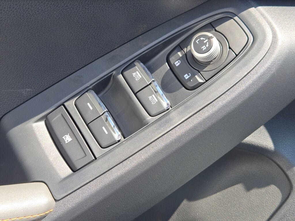 New 2026 Subaru Crosstrek 2.5i Limited AWD/4WD image 23
