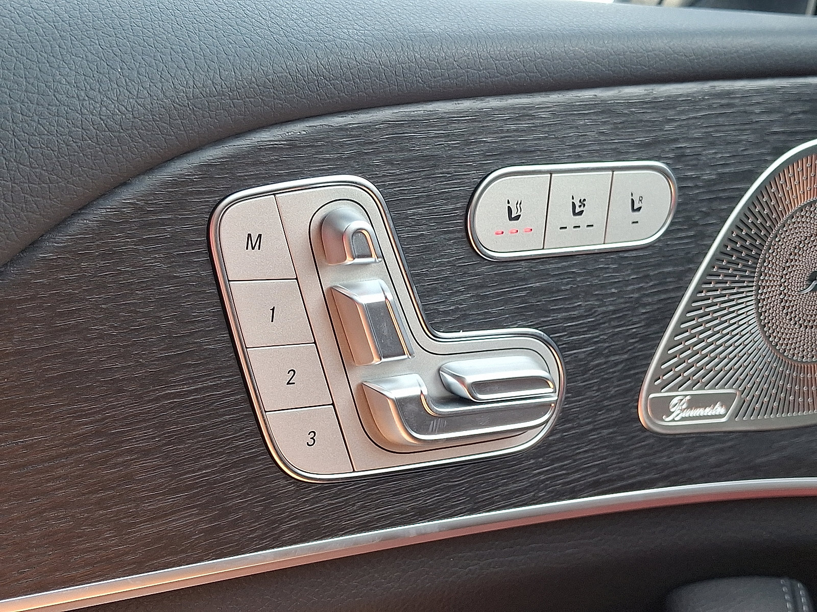 Certified 2025 Mercedes-Benz GLE 350 4MATIC image 24