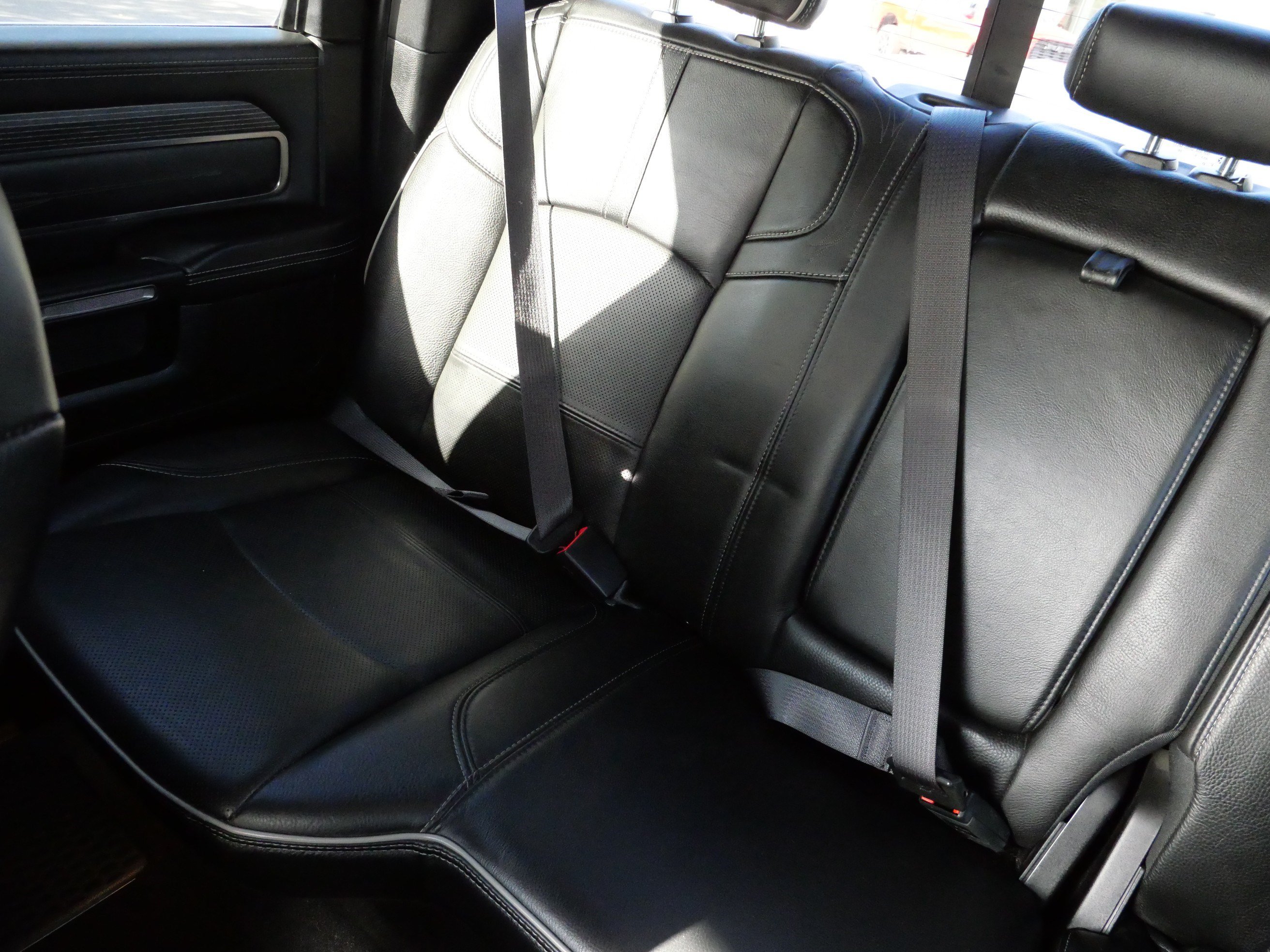Used 2019 RAM 3500 Limited AWD/4WD image 12