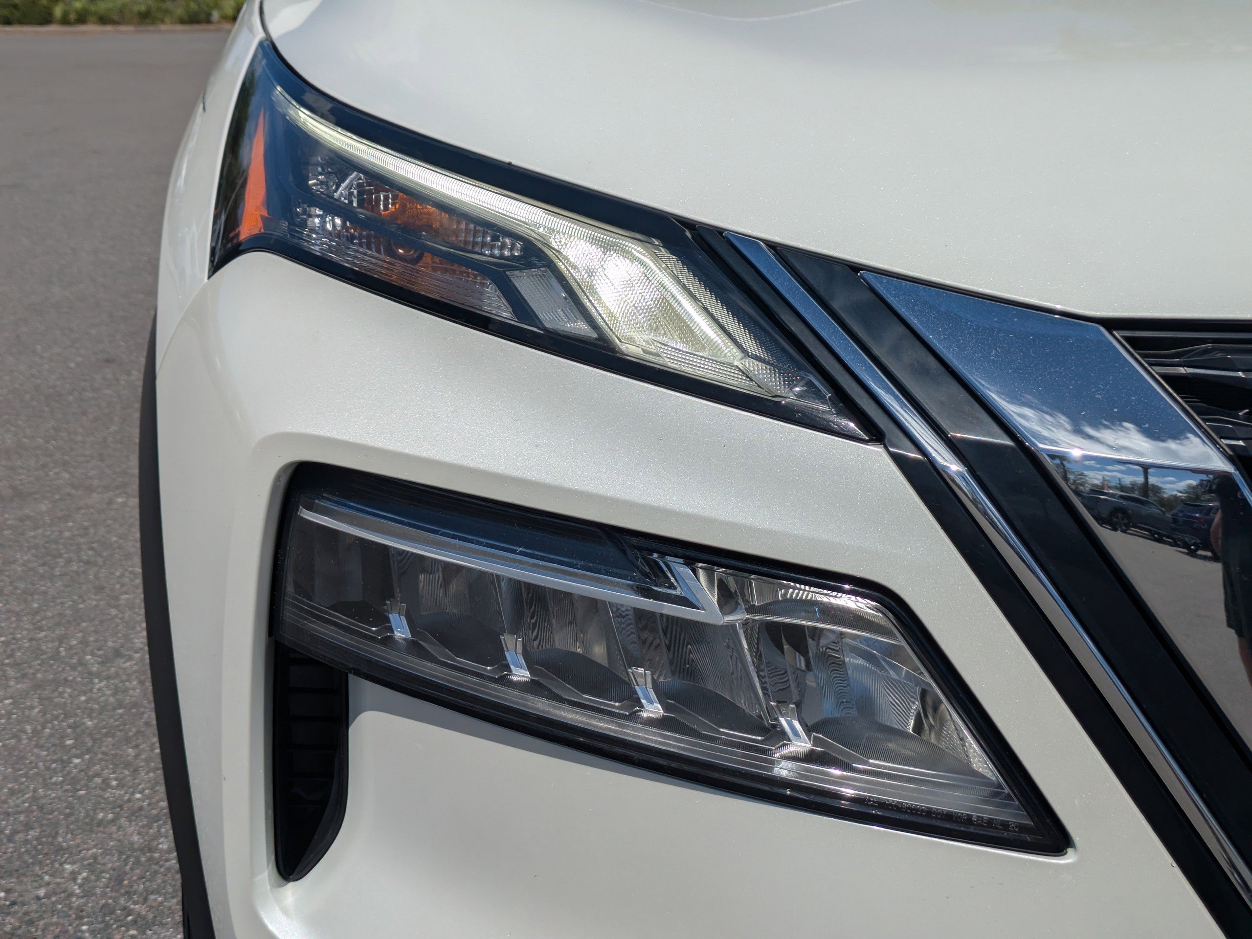 Used 2021 Nissan Rogue SV FWD image 10