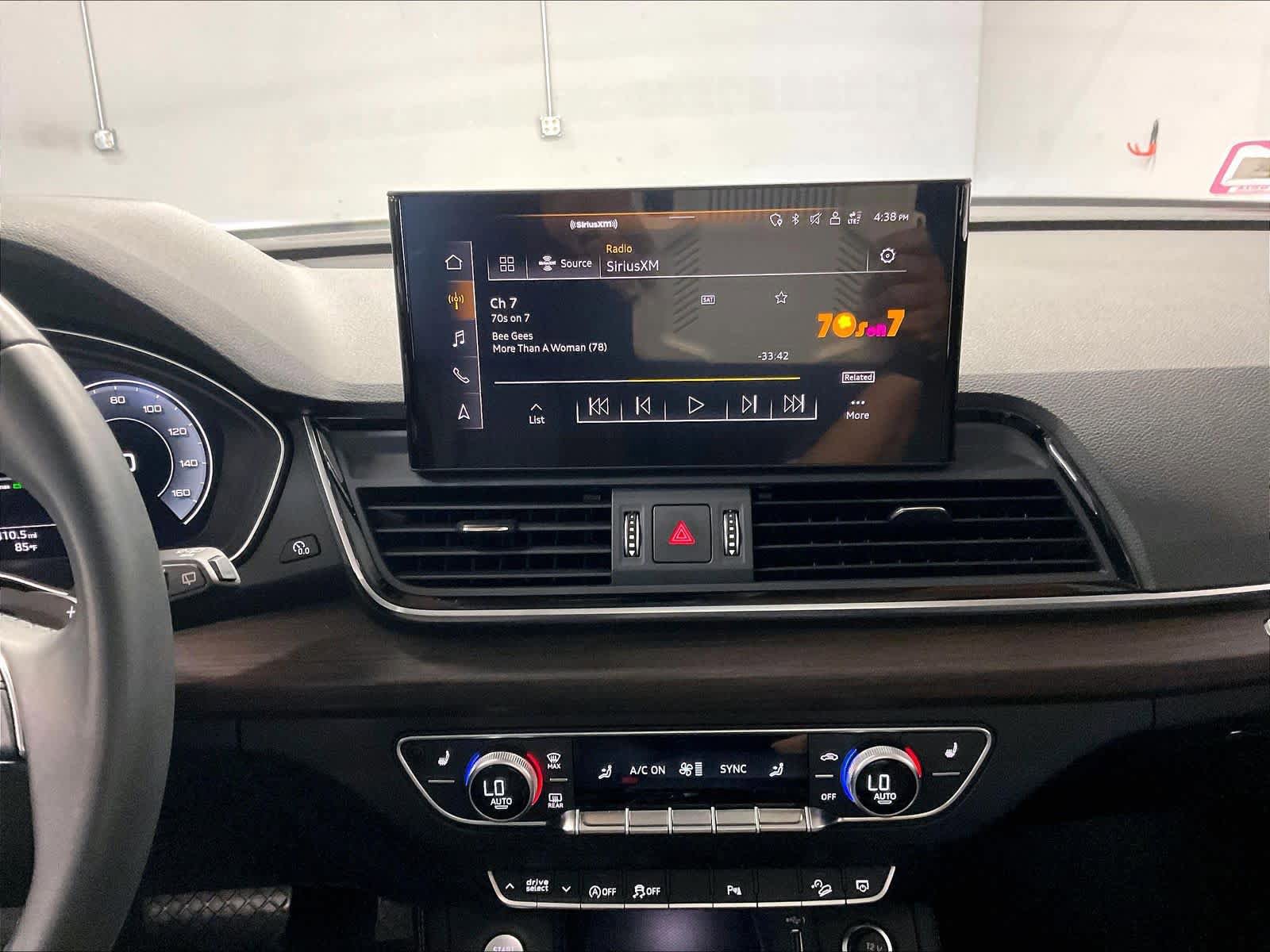 Certified 2023 Audi Q5 2.0T Premium Plus w/ Premium Plus Package image 8