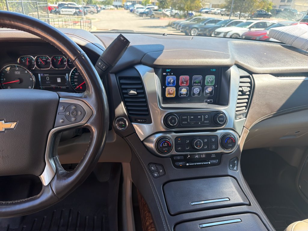 Used 2020 Chevrolet Suburban Premier RWD image 22