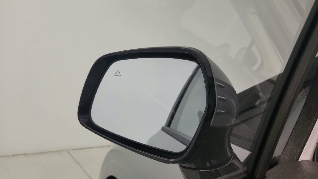 Used 2026 Kia Carnival EX FWD image 15