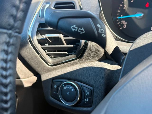 Used 2019 Ford Escape Titanium w/ U9j03 - Titanium Tow Package image 18