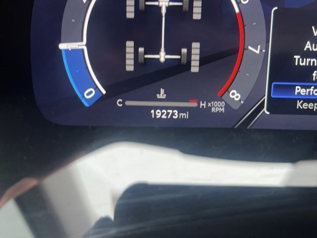 Used 2024 Toyota Highlander Platinum image 15