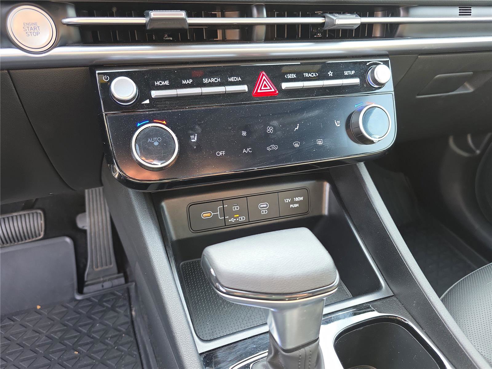 Certified 2025 Hyundai Santa Cruz SEL AWD/4WD image 26