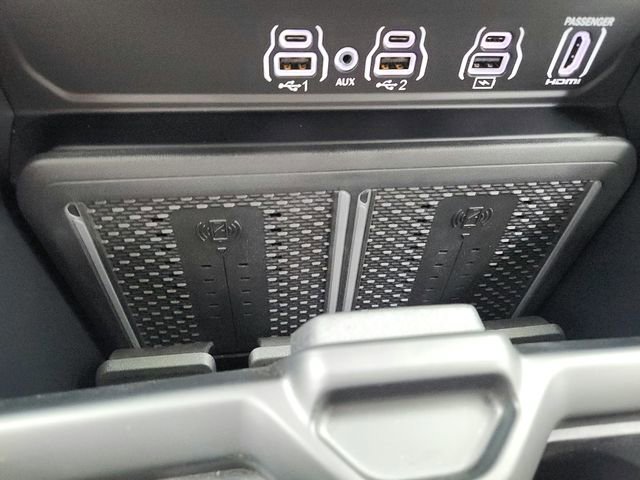 New 2025 RAM 2500 Limited AWD/4WD image 20