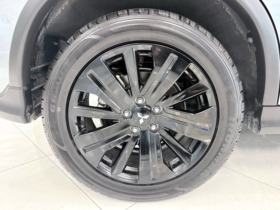Used 2026 Mitsubishi Outlander Sport LE AWD/4WD image 37