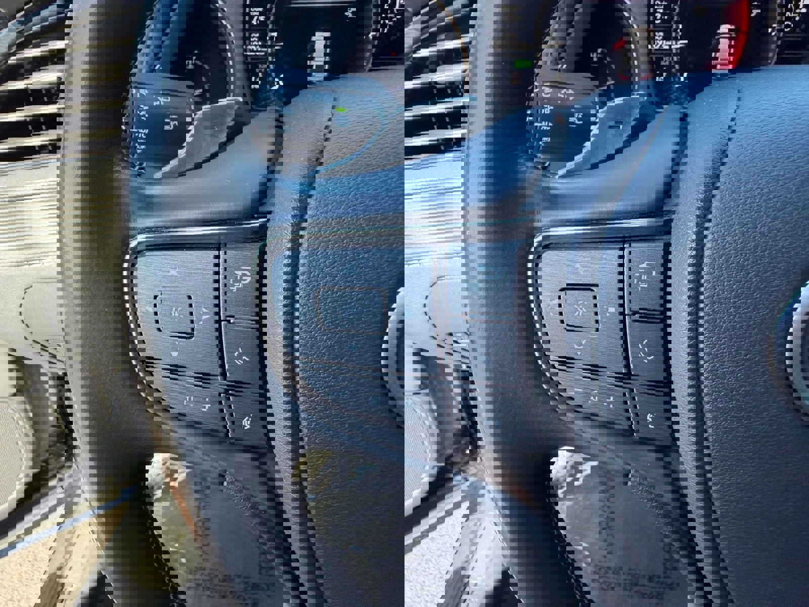 Used 2019 Lexus LS 500 image 23