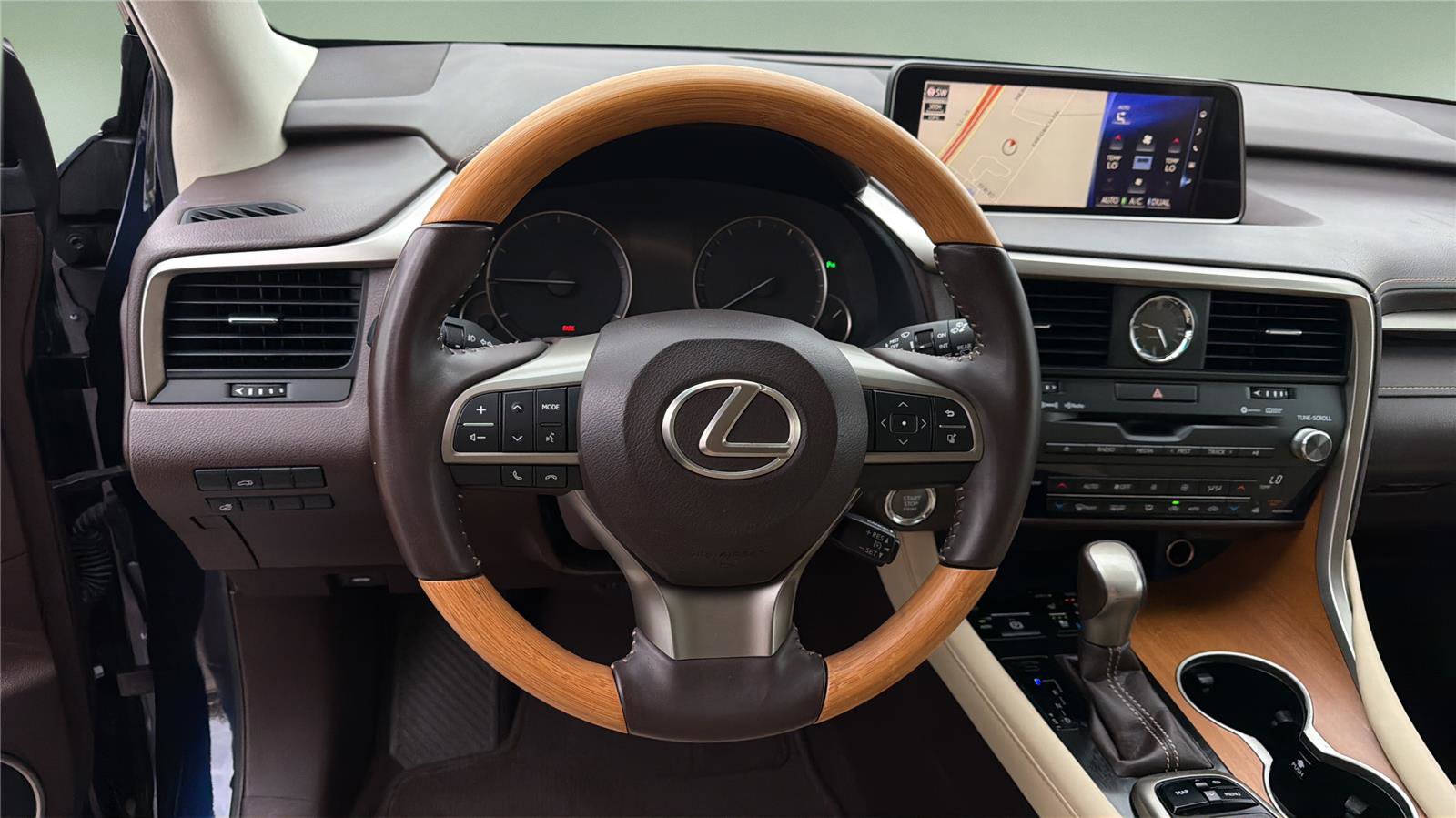 Used 2016 Lexus RX 350 FWD w/ Premium Package image 13