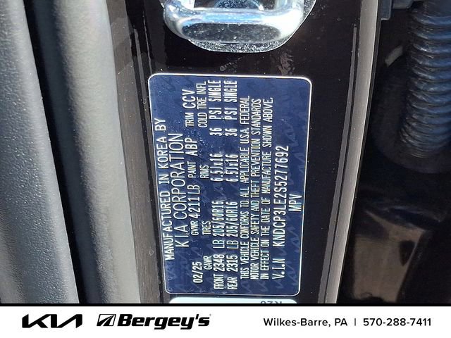 Certified 2025 Kia Niro LX image 27