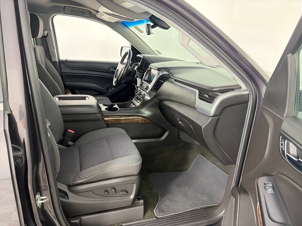 Used 2017 Chevrolet Suburban LS AWD/4WD image 33