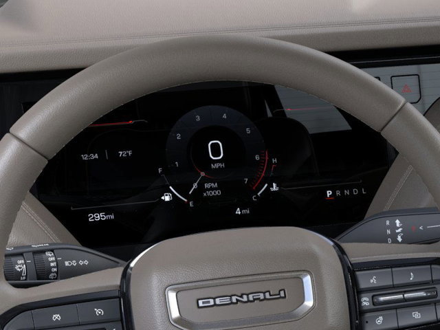 New 2025 GMC Yukon Denali w/ Sun & Power Step Package image 18