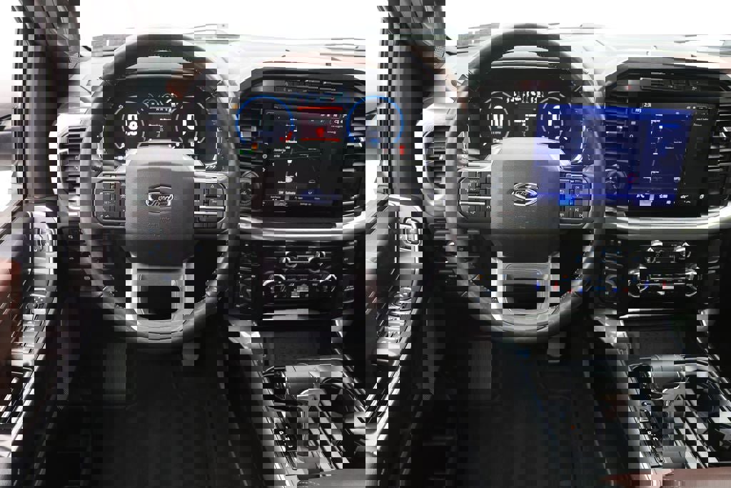 Used 2023 Ford F150 Lariat w/ Equipment Group 502A High image 15