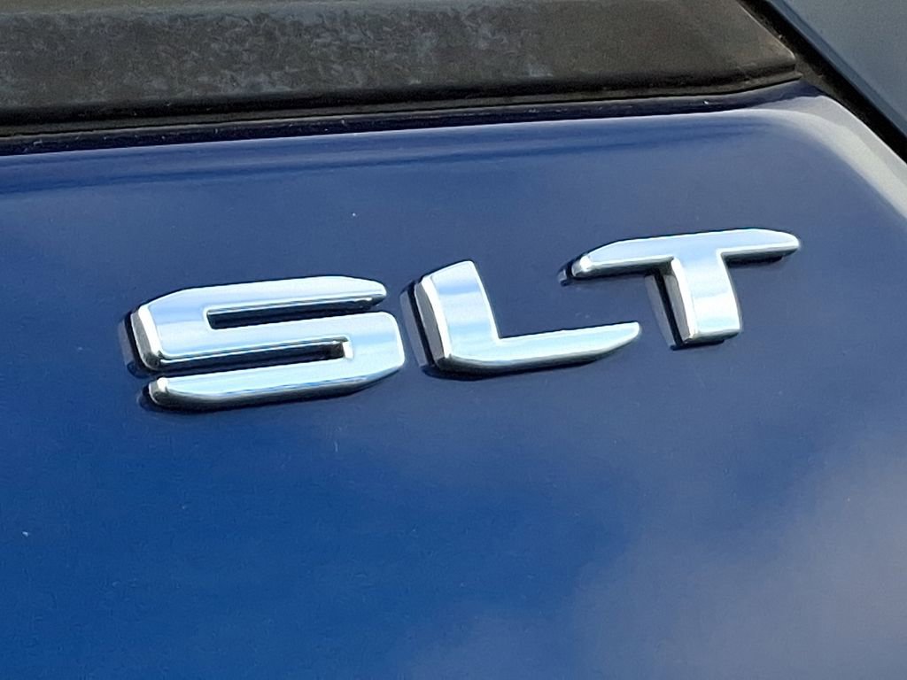 Certified 2022 GMC Terrain SLT image 32