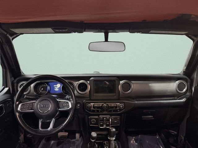 Used 2020 Jeep Wrangler Unlimited Sahara image 11