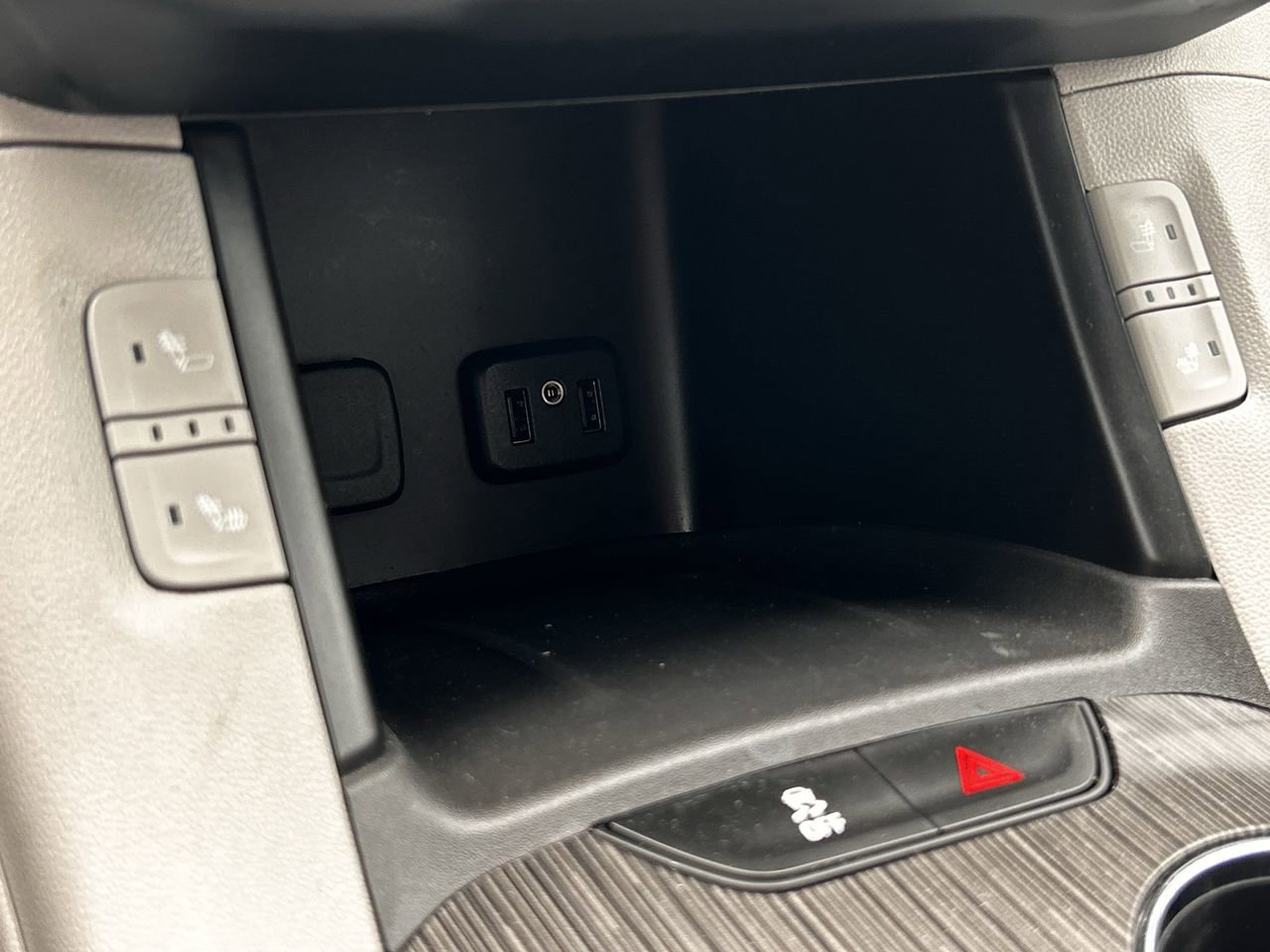 Used 2019 GMC Acadia SLT image 20