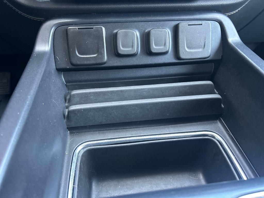 Used 2018 Chevrolet Silverado 1500 LTZ w/ LTZ Plus Package AWD/4WD image 30