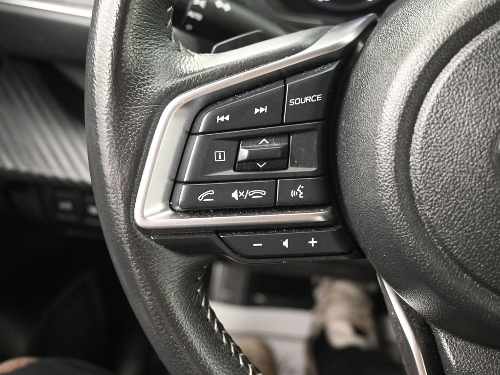 Used 2024 Subaru Ascent Premium w/ Convenience Package image 18