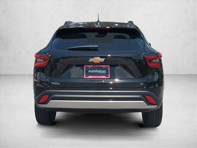 New 2026 Chevrolet Trax LT w/ LT Convenience Package FWD image 8