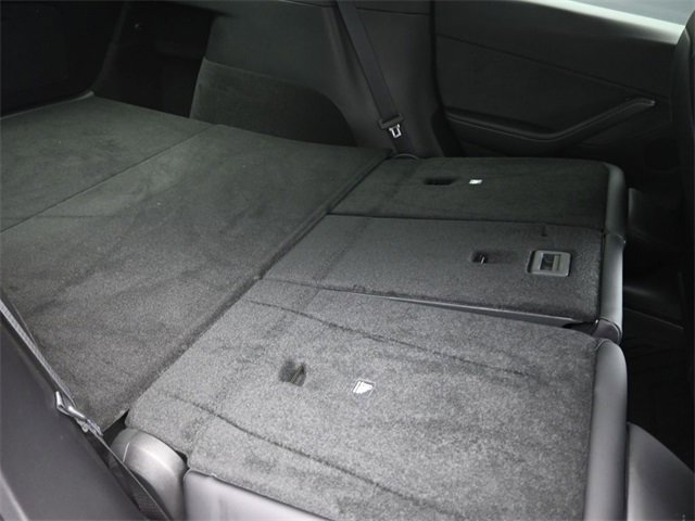 Used 2022 Tesla Model Y Performance image 28