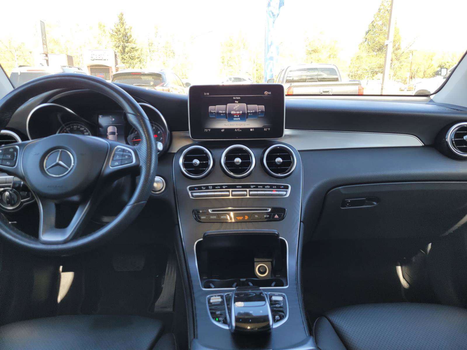 Used 2019 Mercedes-Benz GLC 300 4MATIC image 15