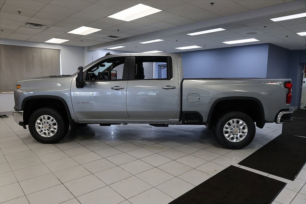 New 2026 Chevrolet Silverado 2500 LT w/ Snow Plow Prep/Camper Package AWD/4WD image 2