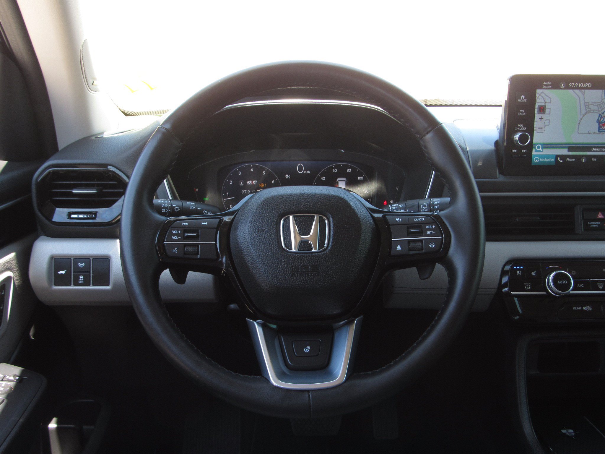 Certified 2023 Honda Pilot Elite image 26