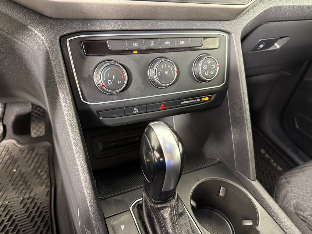 Used 2020 Volkswagen Atlas Cross Sport S FWD image 15
